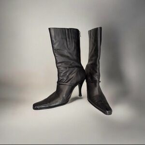 Elegant Black Leather Boots
